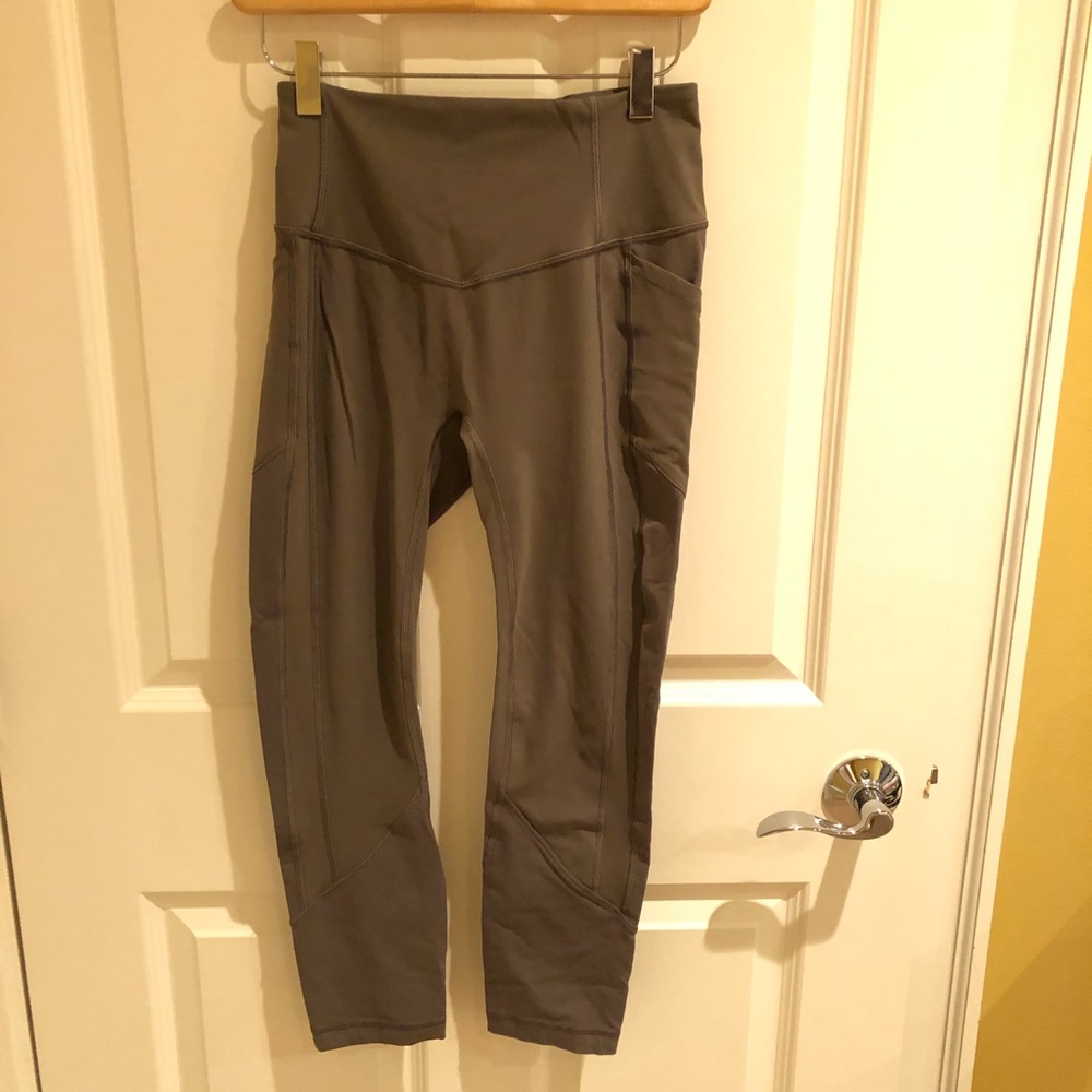 Lululemon Olive Green Cropped Pants